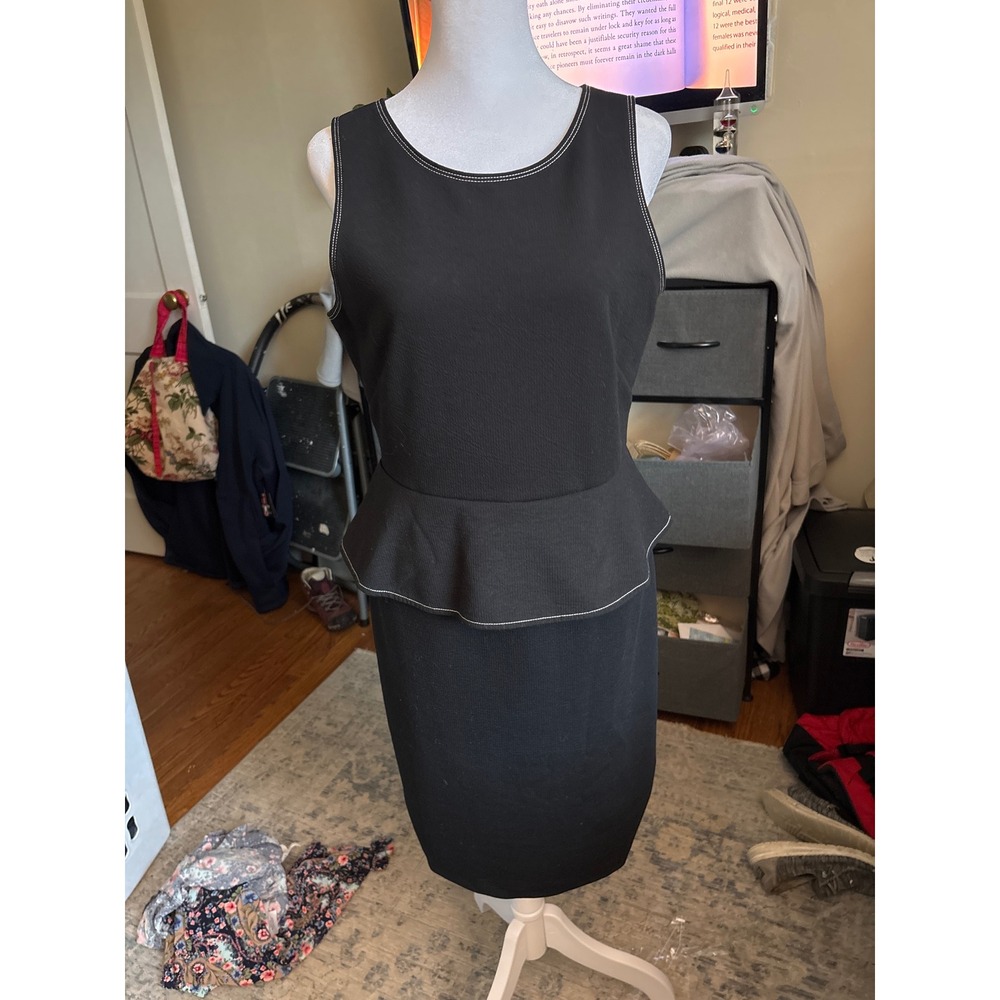 Ann Taylor Peplum Sheath Dress Womens 6P Black Contrast Stitching